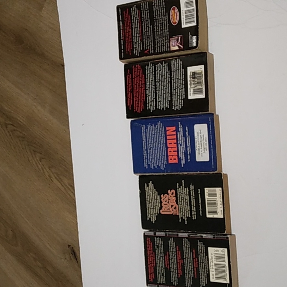 Bundle Books - Picture 7 of 7